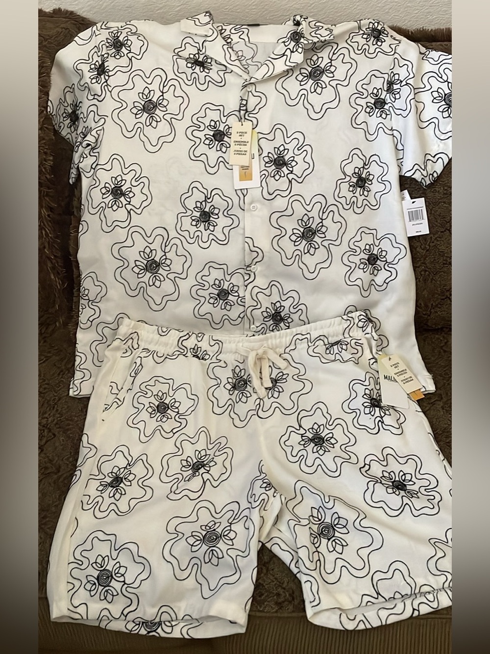 Men's Cream Floral Print Short-Sleeve Button-Down Shirt & Shorts Set